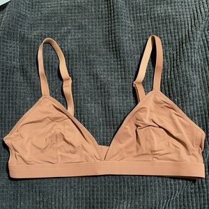Parade Triangle Bralette Re:Play
